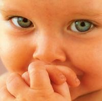 Предпосылки противного аромата изо рта малыша